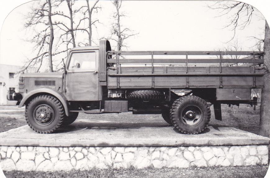 Cs-344 terepjáró tehergépkocsi