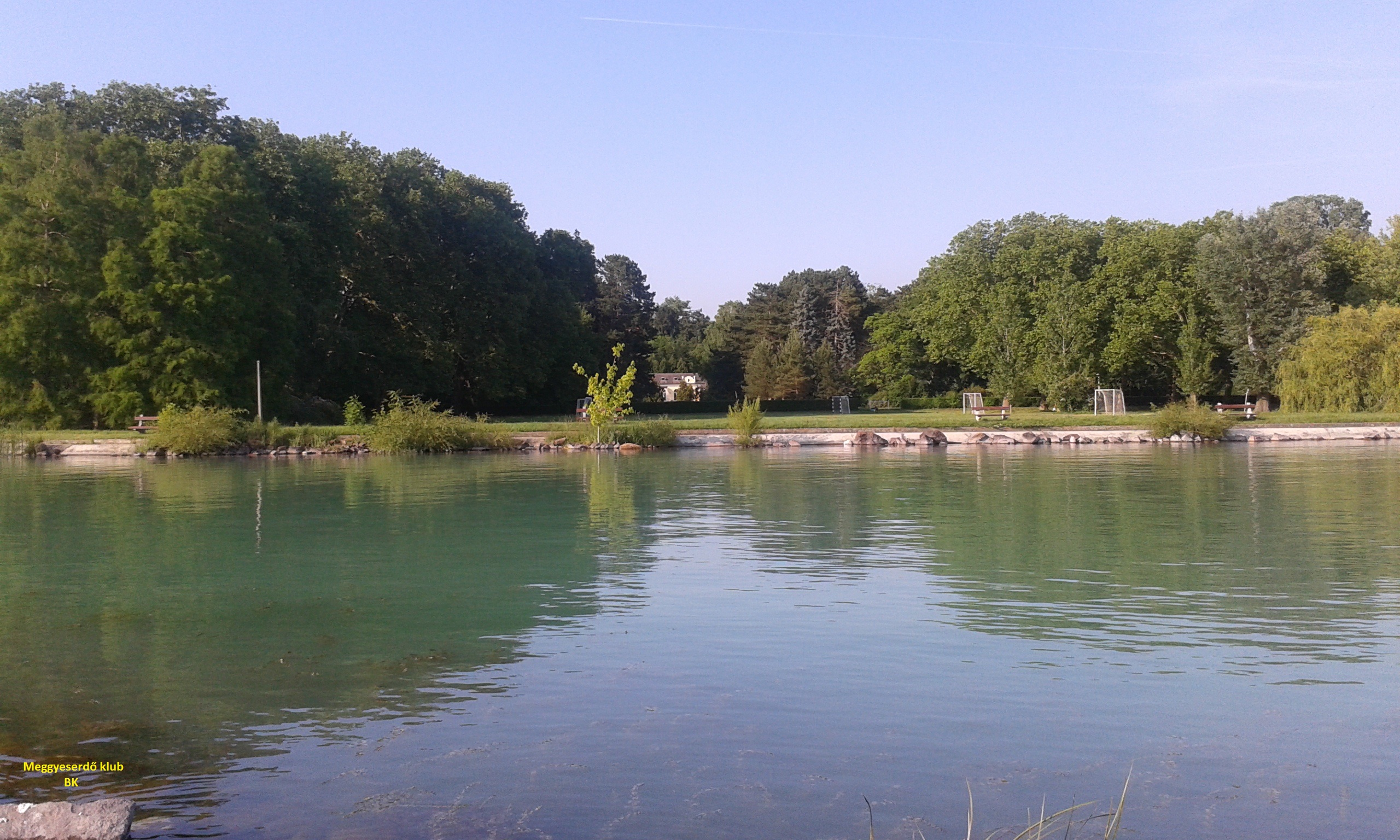 Középen a szállónk