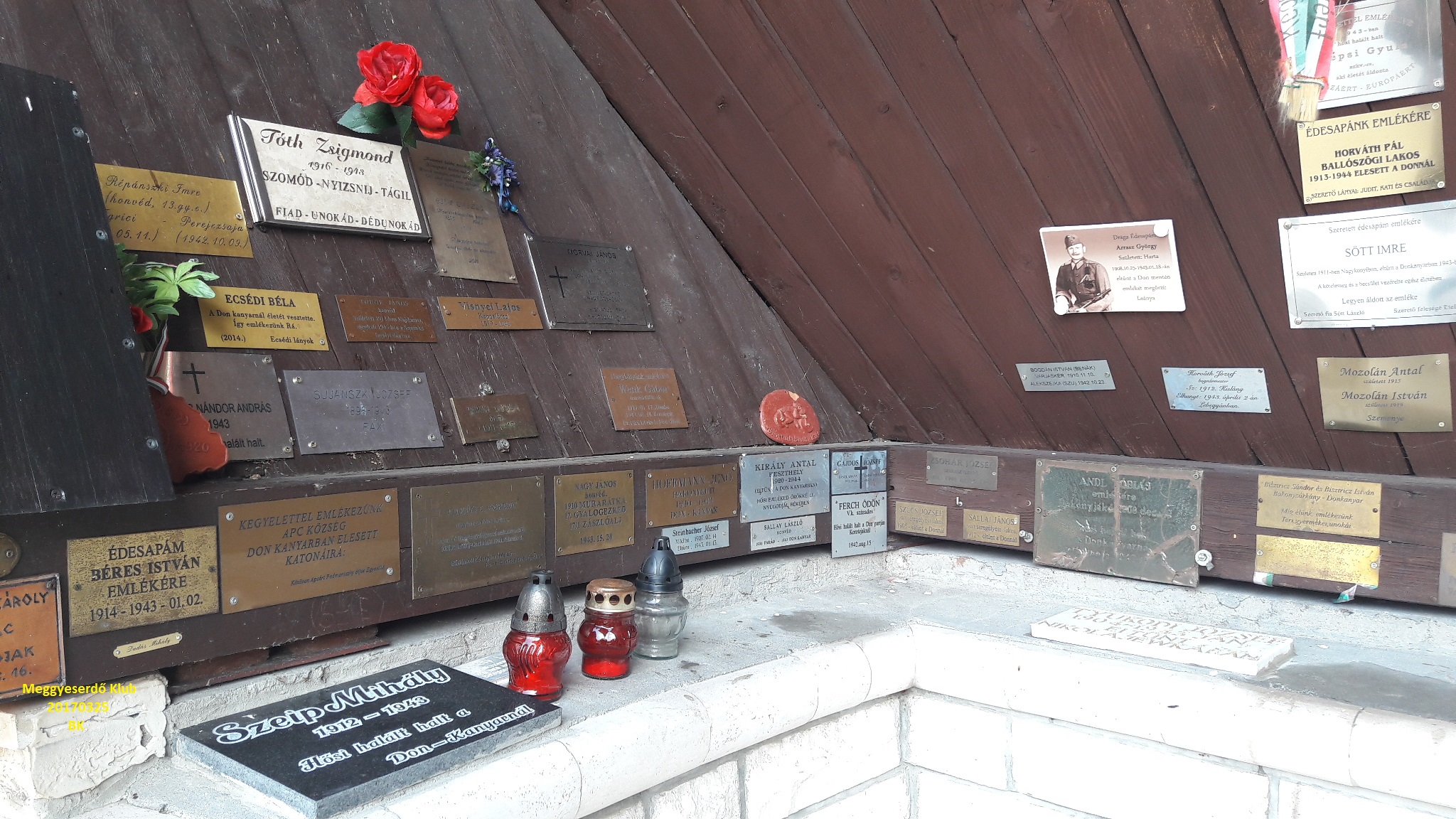 A személyes emléktáblák egy része
